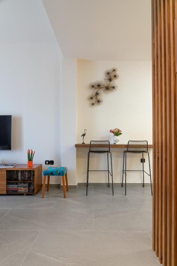 Glyfada Gallery Apartment Atenas Exterior foto